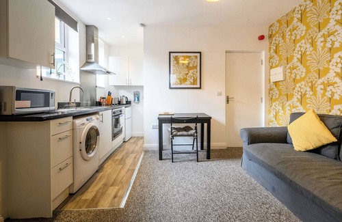 Moseley Apartment | Moseley Mews House Su