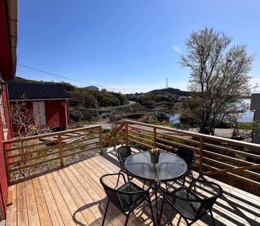 Sørvagen House | Moskenes Vacation Homes