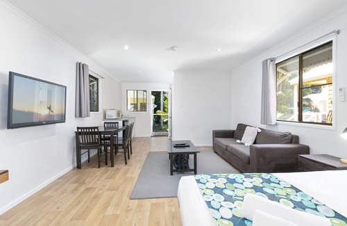 Mossman Hotel | Mossman Resort Holiday Villas