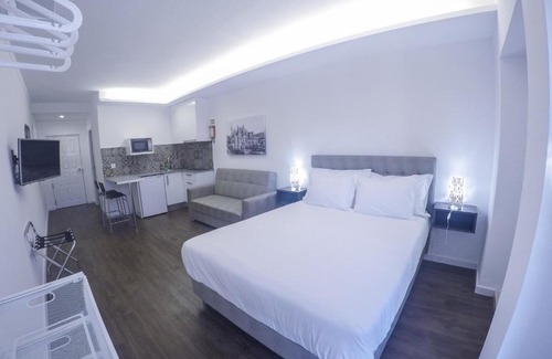 Batalha Apartment | Mosteiro View
