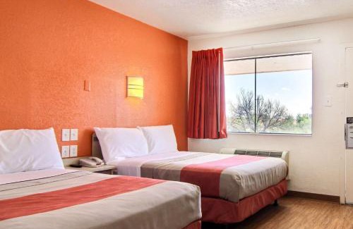 Abilene Hotel | Motel 6-Abilene, TX