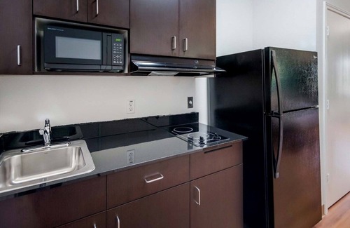 Channelview Hotel | Motel 6 Channelview, TX