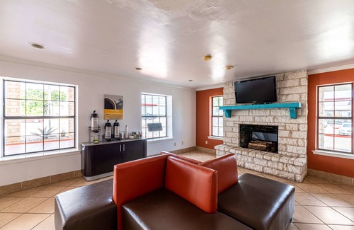Georgetown Hotel | Motel 6 Georgetown, TX