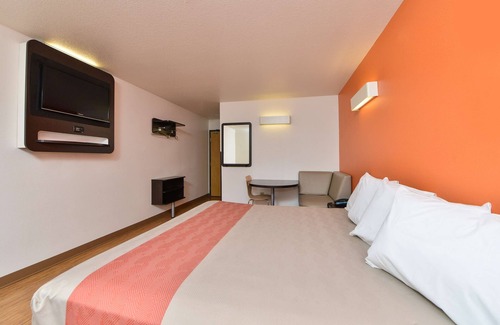 Meridian Hotel | Motel 6 Meridian, ID - Boise W