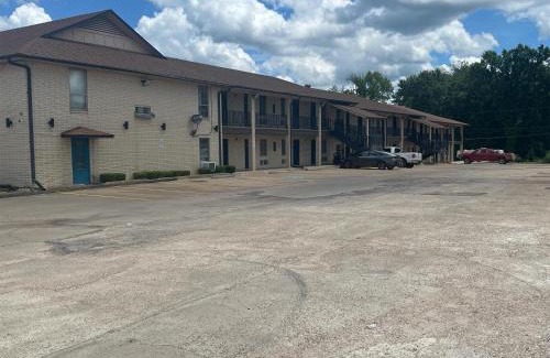 New Boston Hotel | Motel 6 New Boston, TX