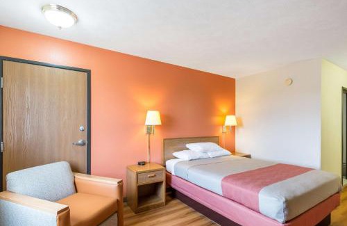Percival Hotel | Motel 6-Percival, IA
