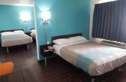 Portland Hotel | Motel 6-Portland, TX