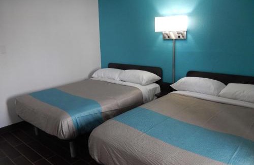 Portland Hotel | Motel 6-Portland, TX