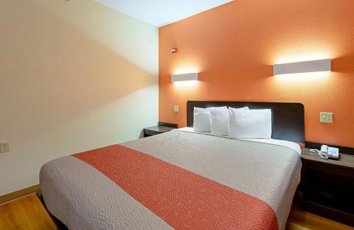 Rhome Hotel | Motel 6-Rhome, TX