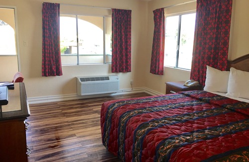 North and East Hotel | Motel 6 Richmond, CA – Civic Center