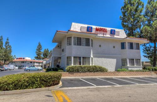 Bonita Hotel | Motel 6-San Dimas, CA - Los Angeles