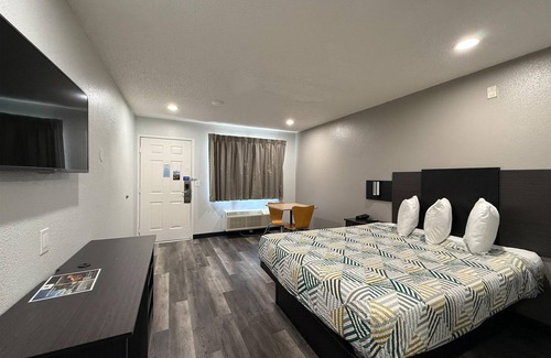 South End Hotel | Motel 6 Tacoma, WA - South
