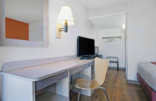Troutdale Hotel | Motel 6 Troutdale, OR - Portland East