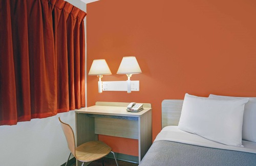 Troutdale Hotel | Motel 6 Troutdale, OR - Portland East