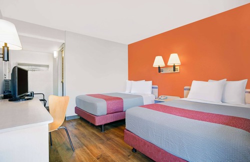 Troutdale Hotel | Motel 6 Troutdale, OR - Portland East