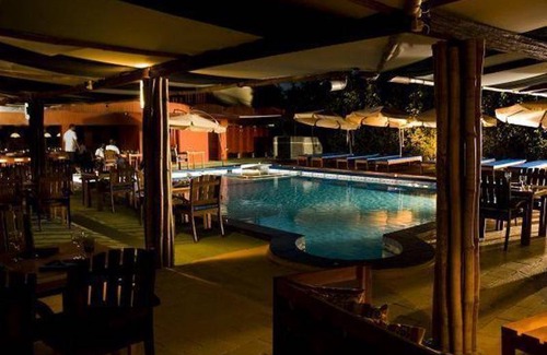 Paramaribo House | Motel ∙ 8 guests