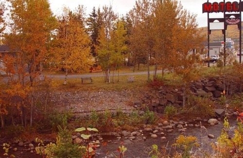 Baie-St-Paul Hotel | Motel Des Cascades : Economy Double Room