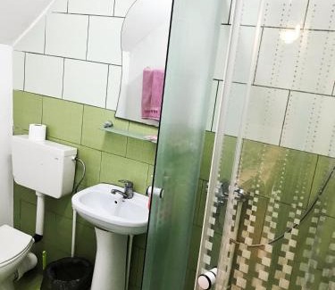 Simian Hotel | Motel Hanul Balota