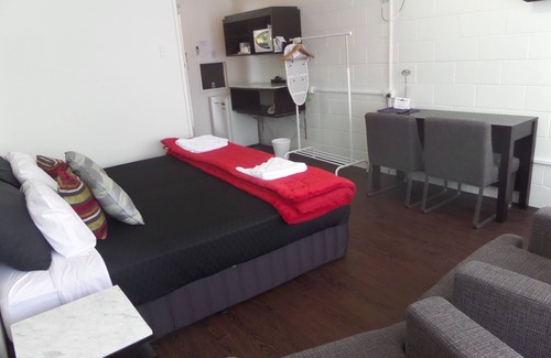 Kingaroy Hotel | Motel Oasis