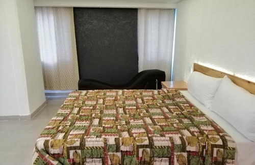 Tlalnepantla de Baz Hotel | MOTEL OASIS mexico