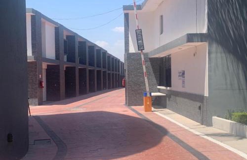 San Juan del Rio Hotel | Motel Pedregal Suites