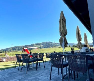 Traisen Hotel | Motel XL Lounge