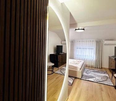 Bralin Hotel | Motel Za Miedzą