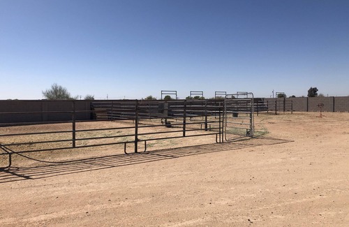 Wittmann House | Motorcycle/ATV Bring your toys to the open desert 🏜