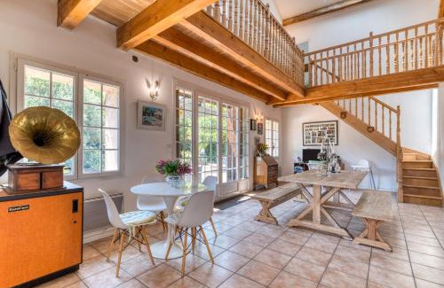 Cournonsec House | Moun Mas
