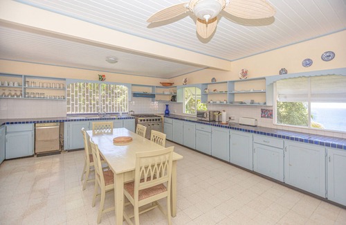 Victoria Hotel | Mount Edgecombe Boutique Hotel