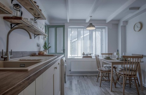 St Dogmaels Cottage | Mount Gernos, St Dogmaels