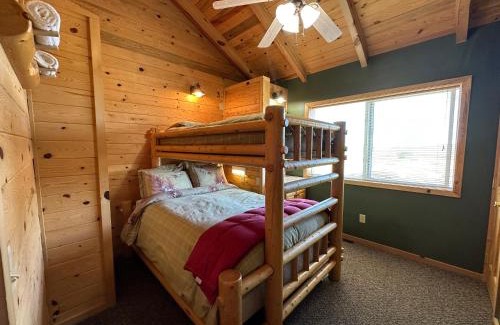 La Sal Bed & Breakfast | Mount Peale Country Inn