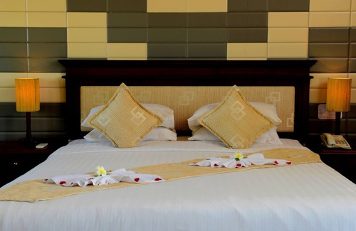 Oattara Thiri Township Hotel | Mount Pleasant Hotel