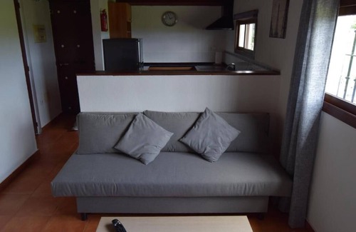 Pizarra Apartment | Mount Tatum apartments! A short drive to el chorro lakes