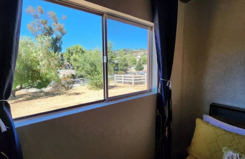 Alpine Cabin | Mounta View,2Casinos,Walk2Eat, Centrally located