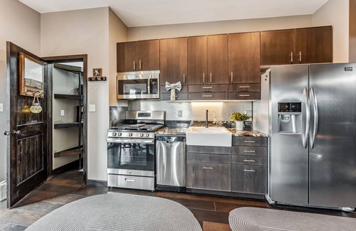 Black Hawk House | Mountain 1-BD Near Black Hawk with Hot Tub and Views