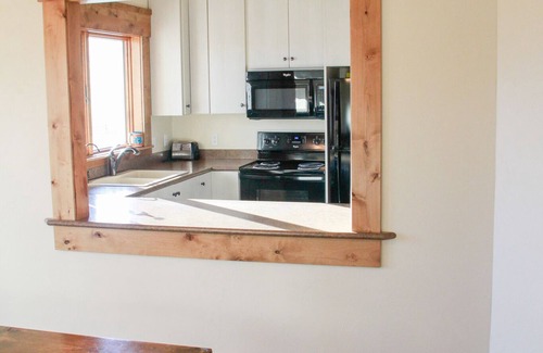 Elba House | Mountain Air Retreat