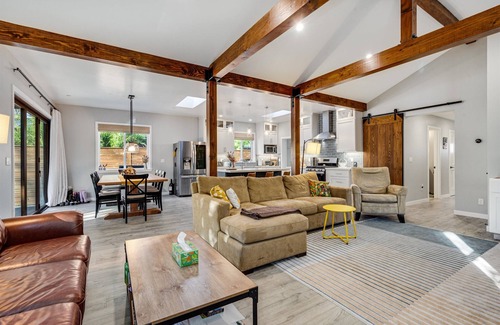 Fetters Hot Springs-Agua Caliente House | Mountain Avenue Cottage *30+ Days Rental