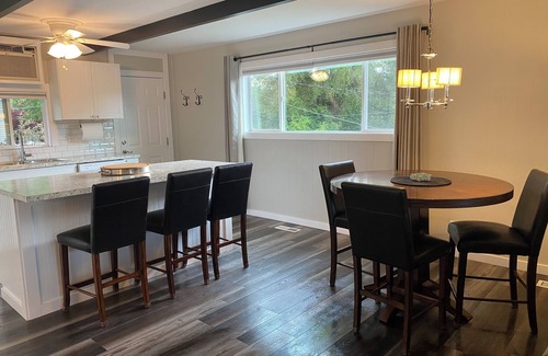 Ogden Apartment | Mountain Bench Guest Apartment W/2 Balconies Ogden's Historical East bench