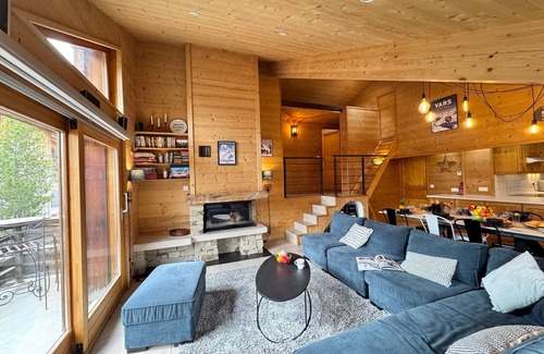 Les Claux Ski Chalet | Mountain chalet in Vars Les Claux, 13 pers.