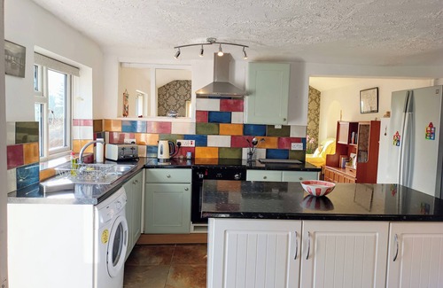 Manesty Cottage | Mountain Cottage at Catbells & Derwent Water Keswick Lake District. Pet Friendly