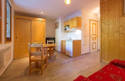 Combloux Apartment | Mountain Decor with Pool in Combloux! # GC7