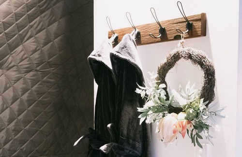 Toms Creek Hotel | Mountain Dome