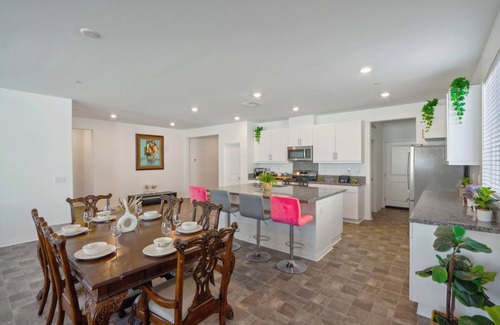 Hemet House | Mountain Edge House, Ranch, Gated Yard 4-BR/3-Bth