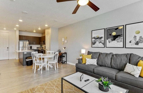 Draper Apartment | Mountain Escape | Hot Tub | Central | Pet Friendly