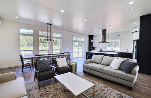 McCall House | Mountain Farmhouse, Family & Dog Friendly