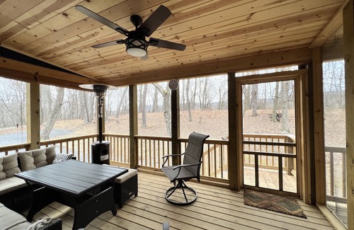 Wardensville Cabin | Mountain Gaze - Family Cabin Getaway