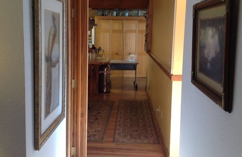 Divide House | Mountain Home With Beautiful View of Pikes Peak