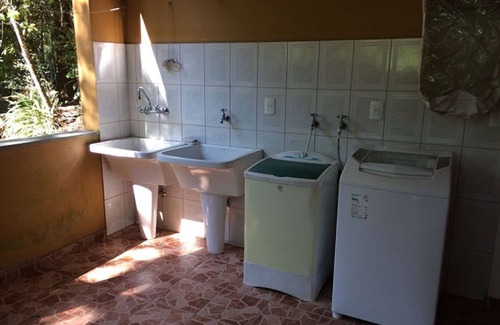Campos do Jordao House | Mountain House with 5 suites amidst the woods.