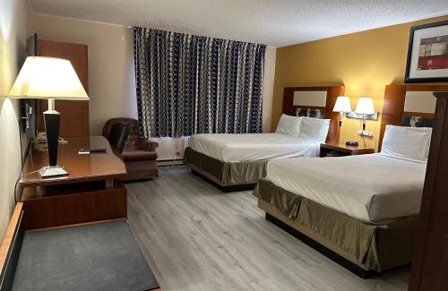 Iron Mountain Hotel | Mountain Inn